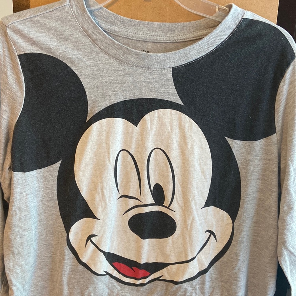 Disney Winking Mickey pajama top M/L